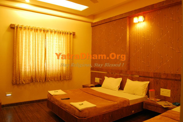 Shirdi Online Room Adi Sai Bhavan 2- 2 Bed Ac Room View 1