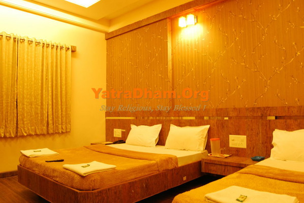 Shirdi Bangalore Adi Sai Bhavan 2 4 Bed Ac Room View 2