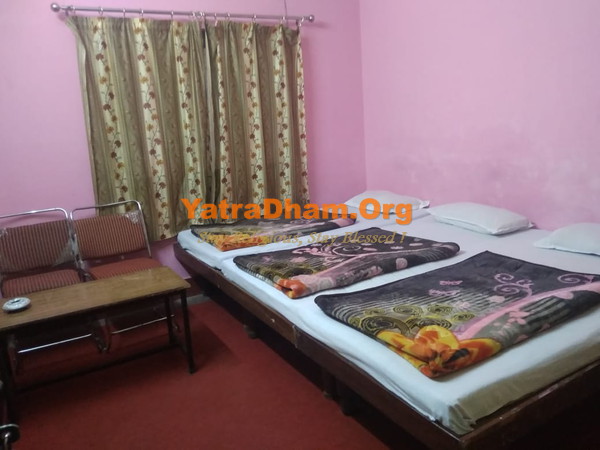 Joshimath Grand Kailash Yatri Nivas Room View4