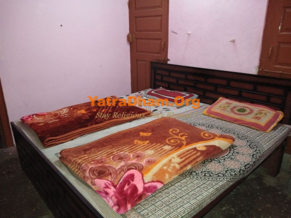 Joshimath Grand Kailash Yatri Nivas Room View2