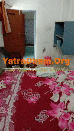 Chitrakoot Sri Palimat Ashram Pejawara Mutt Room View3