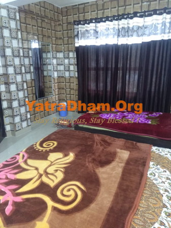 Katra - Maaji Vaishno Palace Yatri Nivas Room View 3