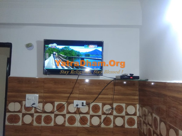 Katra - Maaji Vaishno Palace Yatri Nivas Room View 4